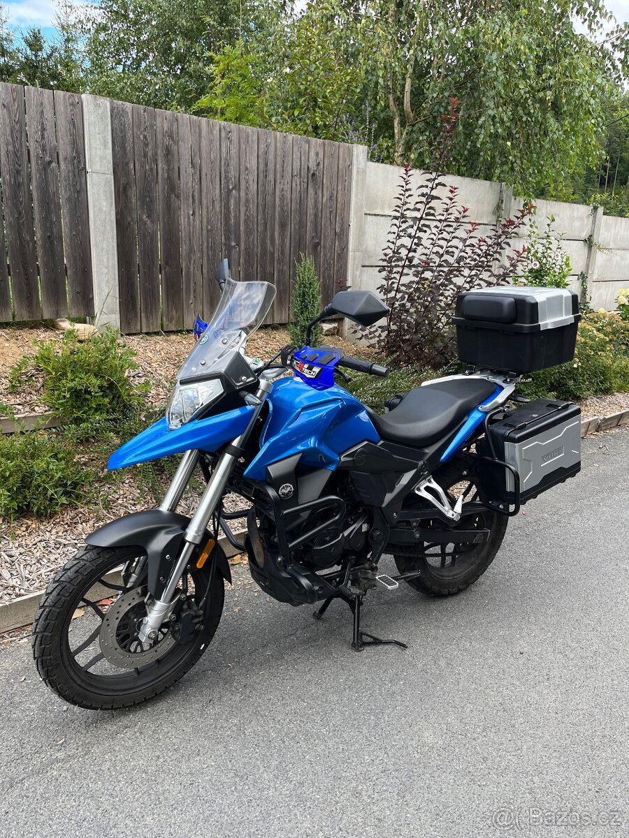 Yuki 125