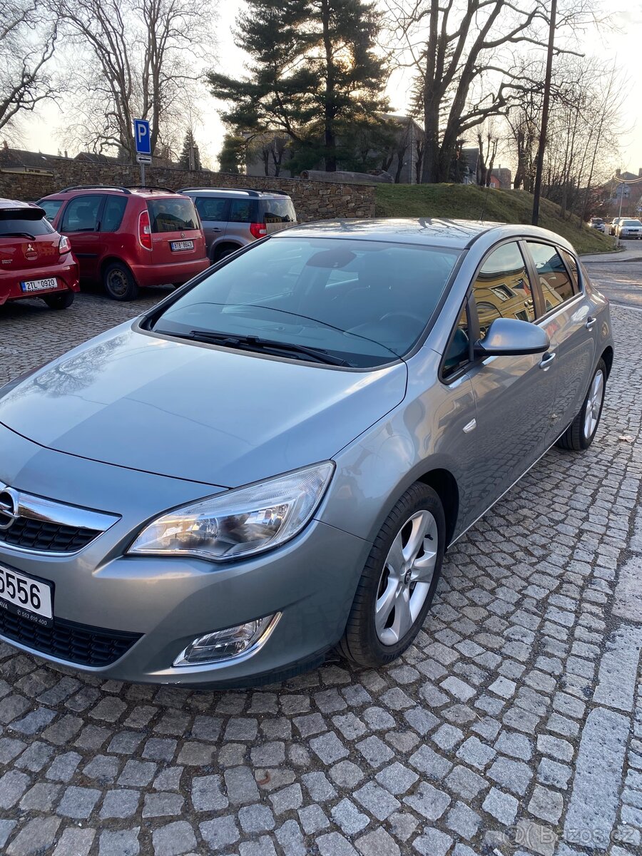 OPEL ASTRA