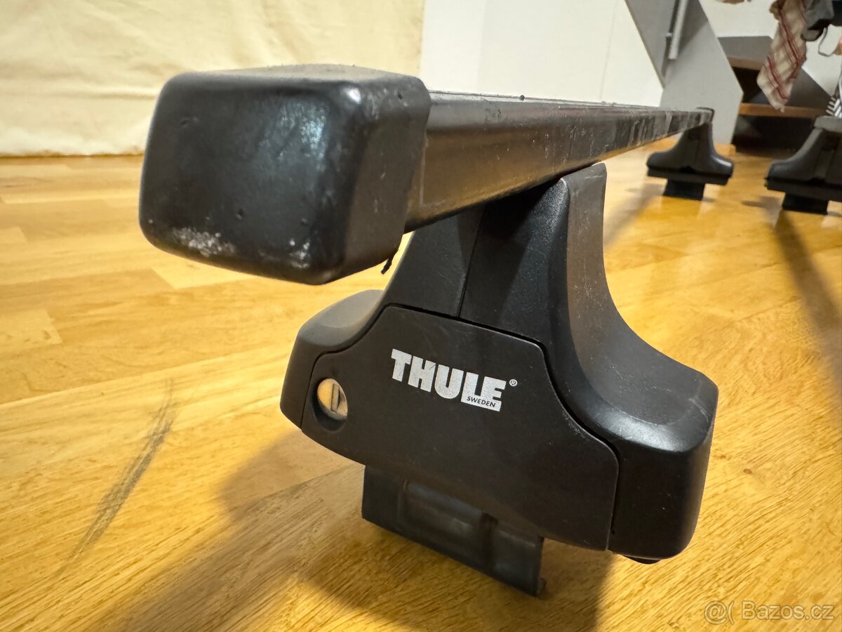Střešní nosiče střešní příčníky Thule