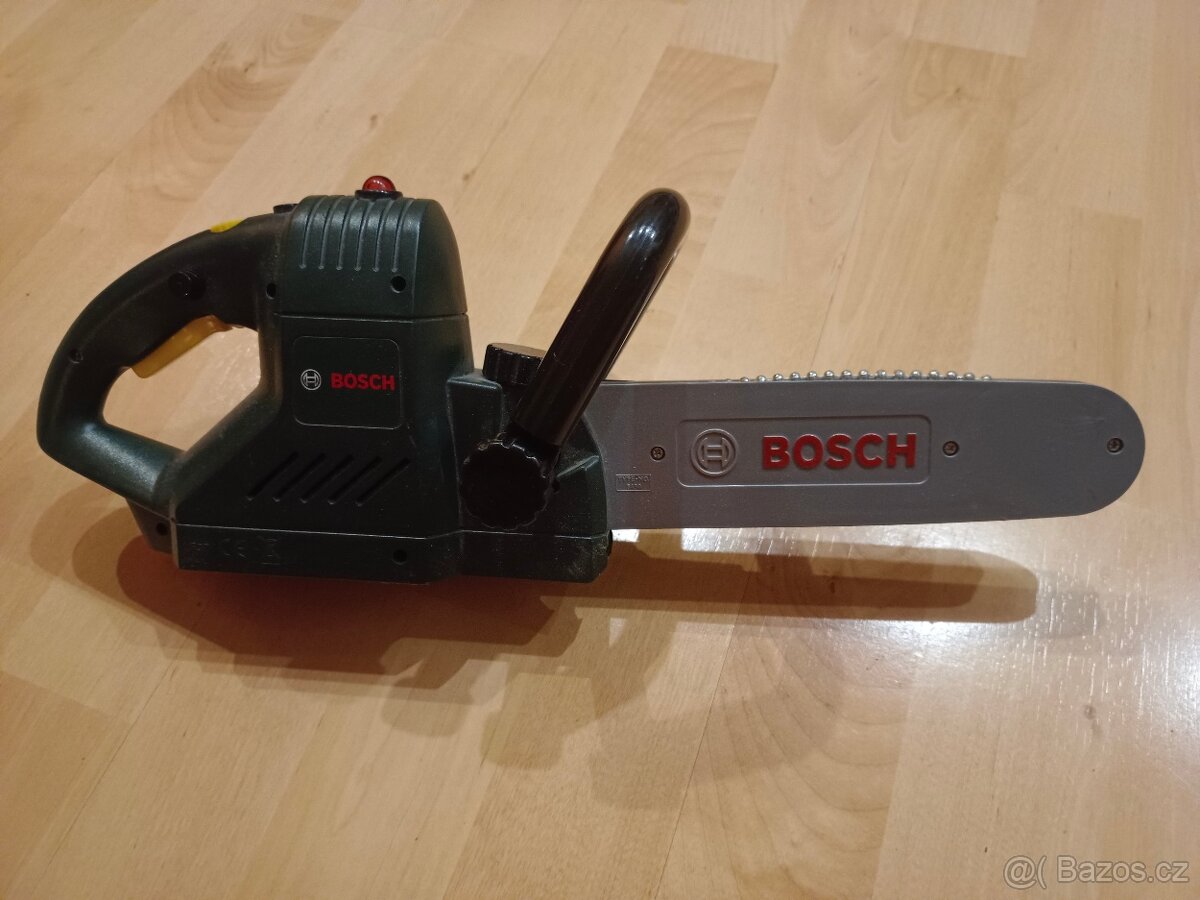 Dětská motorová pila Bosch