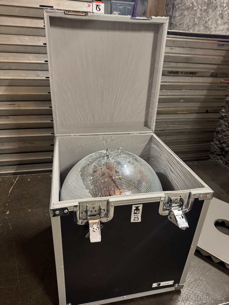 Prodám discokoule v case