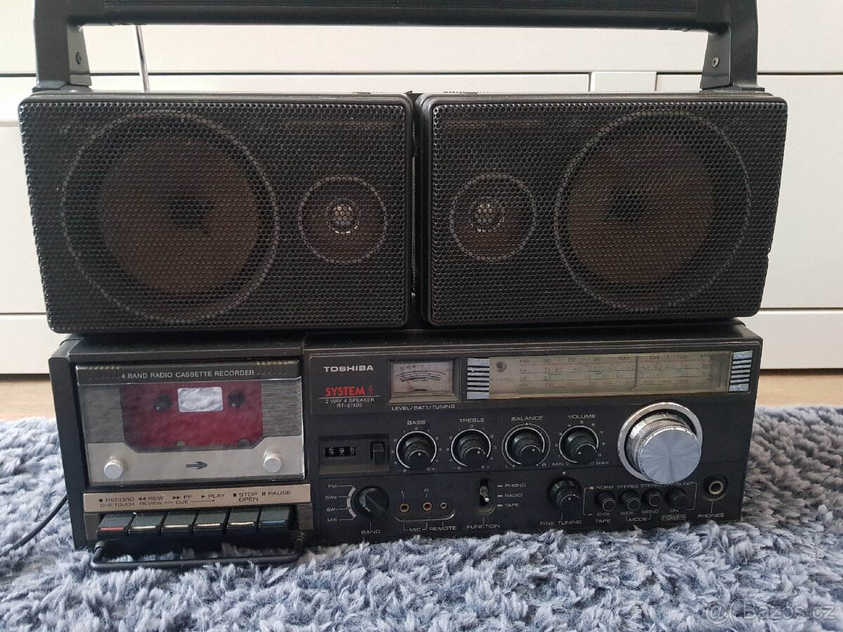 TOSHIBA