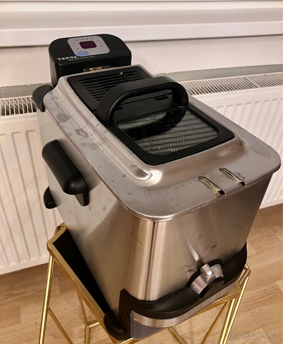 Fritéza Tefal Oleoclean FR700930