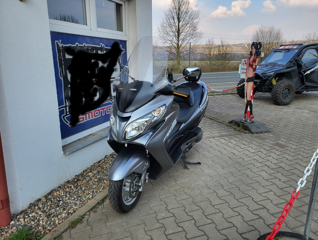 Suzuki Burgman 400 nový model