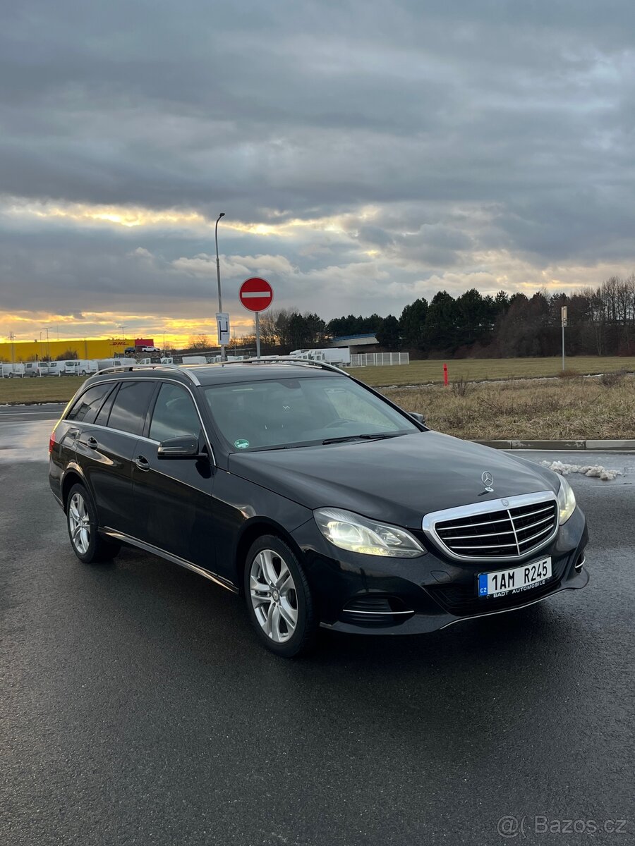 Mercedes W212