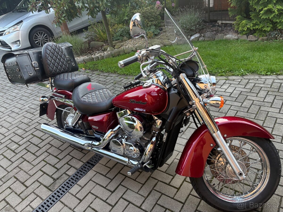 Honda Shadow vt750