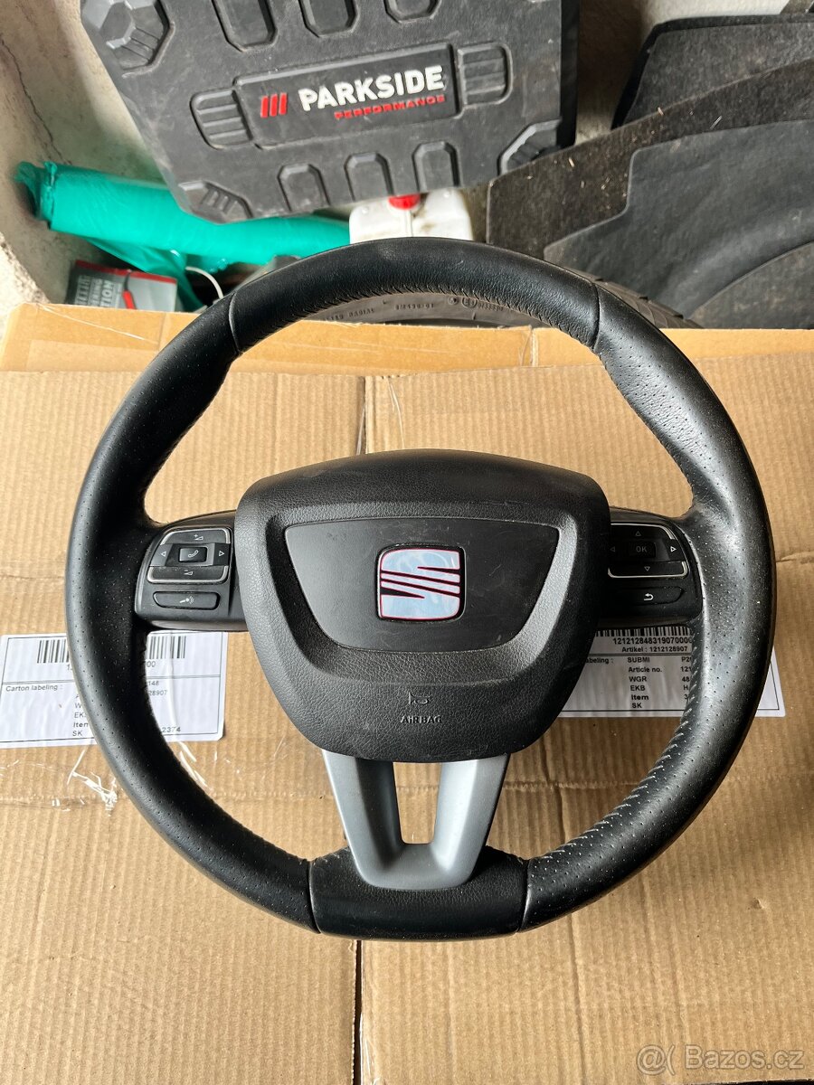 Prodám multifunkční volant Seat Alhambra 2014