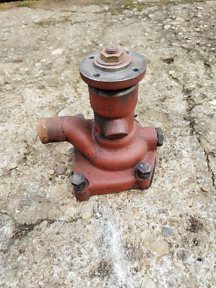 Vodní pumpa, čerpadlo Zetor