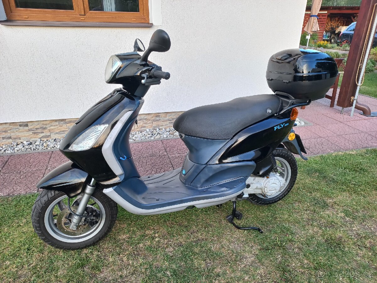 Piaggio Fly 100 - skutr rv 2011
