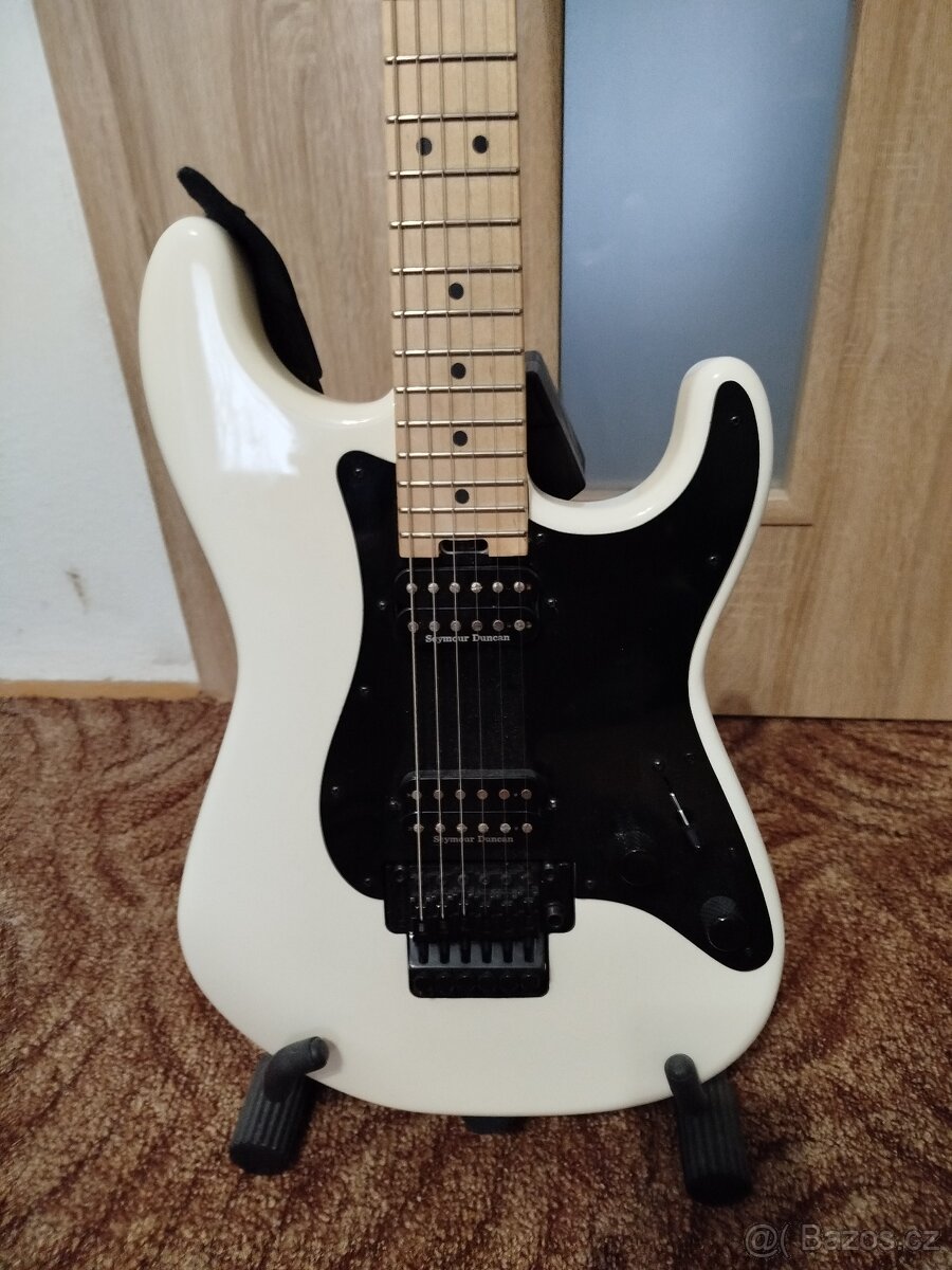 Kytara charvel