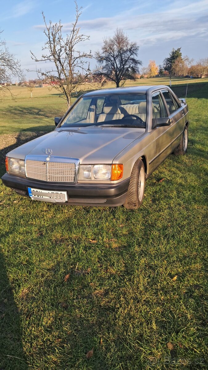 Mercedes-Benz 190E W201 2.6