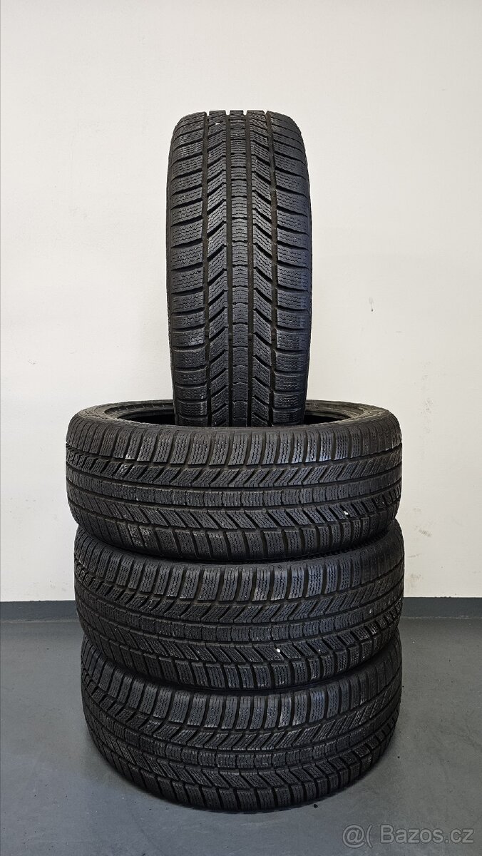 Zimní pneumatiky 235/45/20, Continental, DOT4023