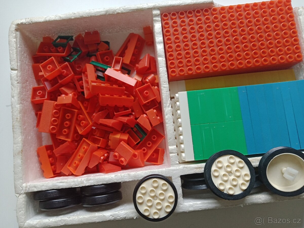 Polytechnická stavebnice Mega Build 70