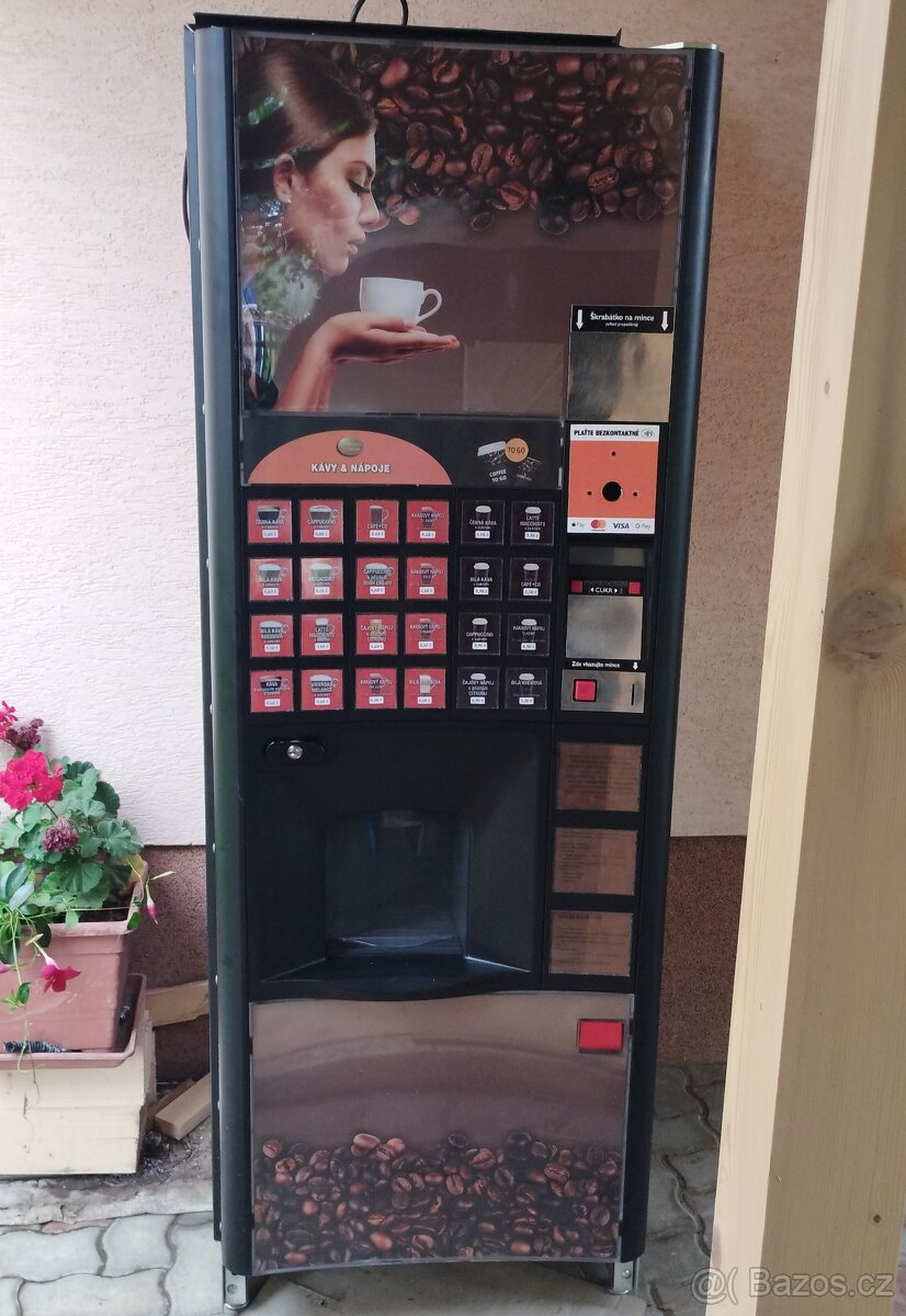 predám nápojový automat , kavomat x2