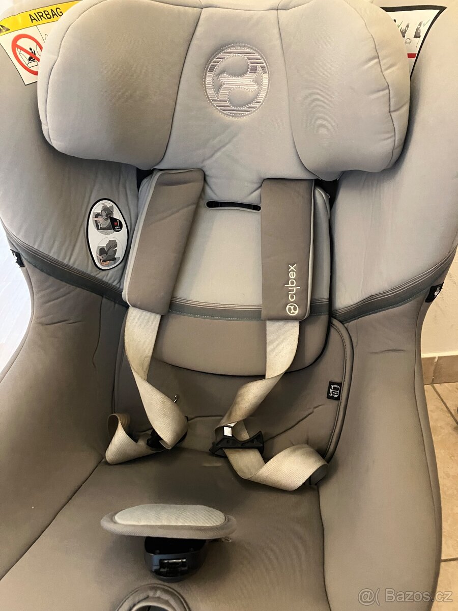 Otočná autosedačka Cybex