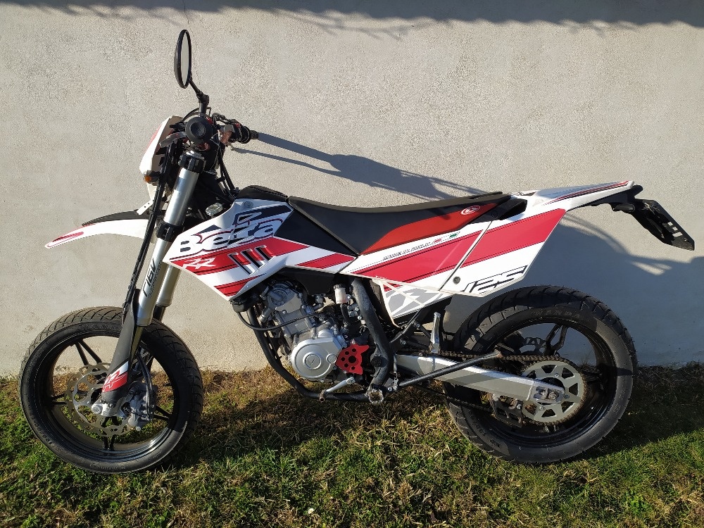 Beta RR Motard 125