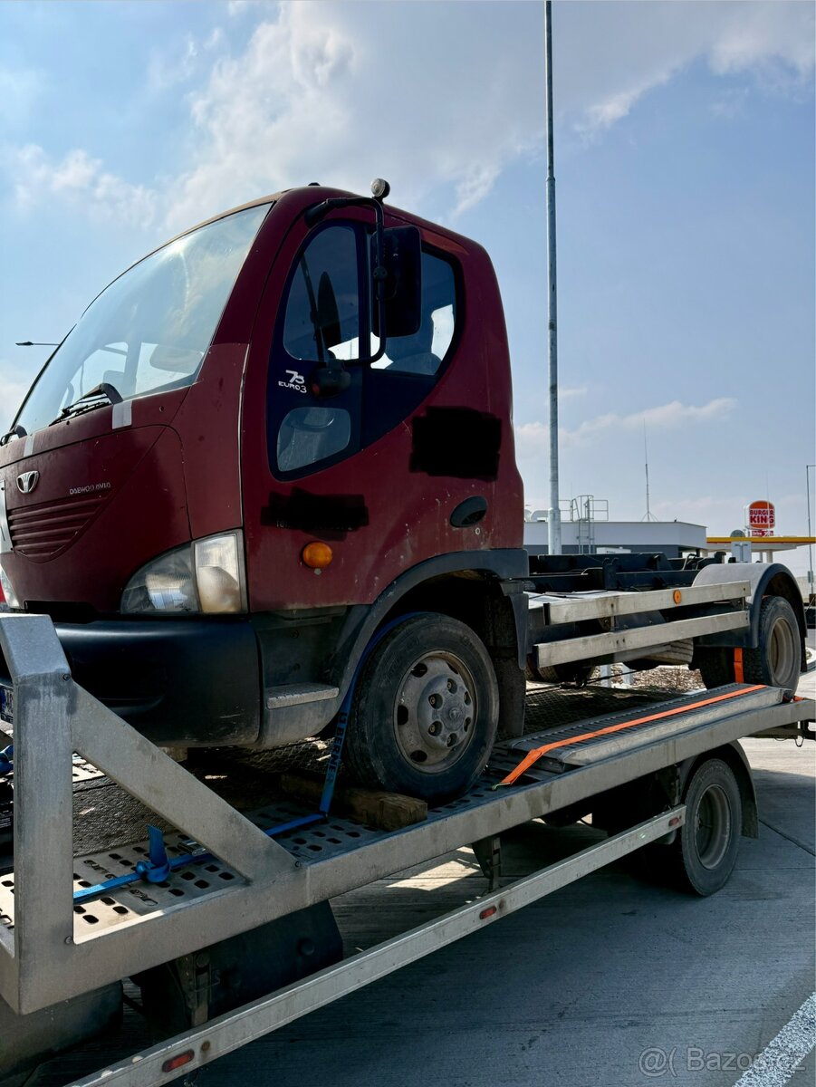Avia D75 kontejner
