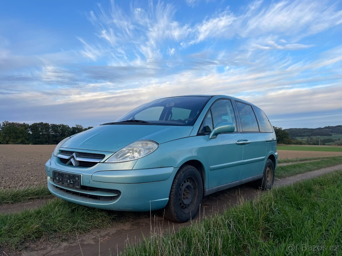 Citroen C8