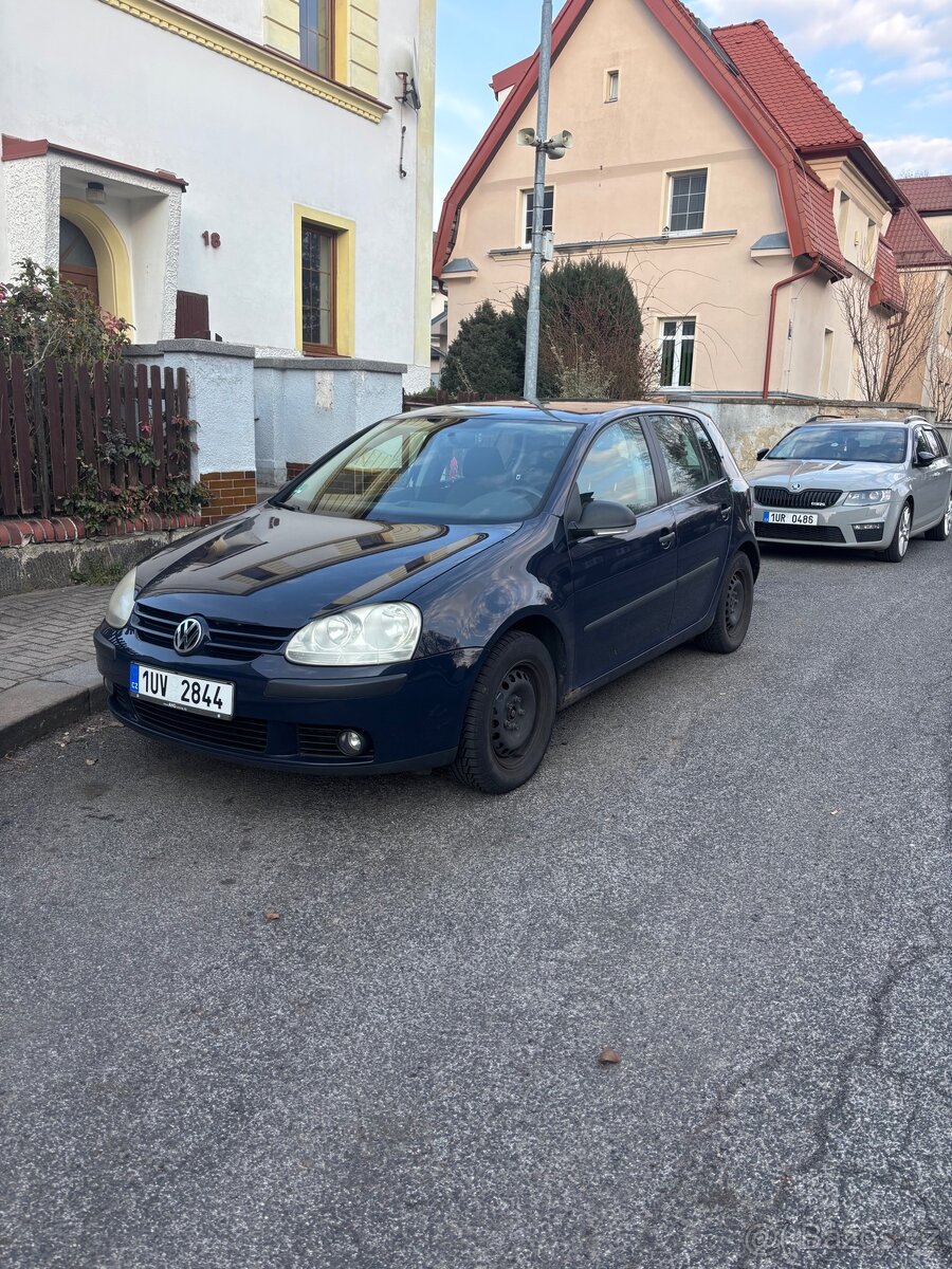 Golf V