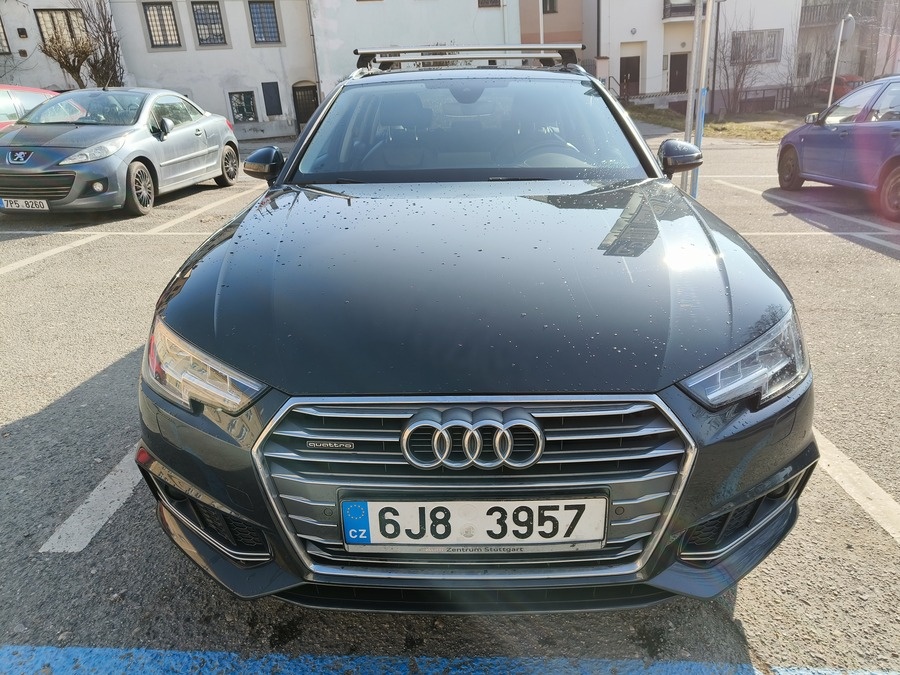 Audi A4 (B9) 2.0 TDI 140kW Quattro S Line