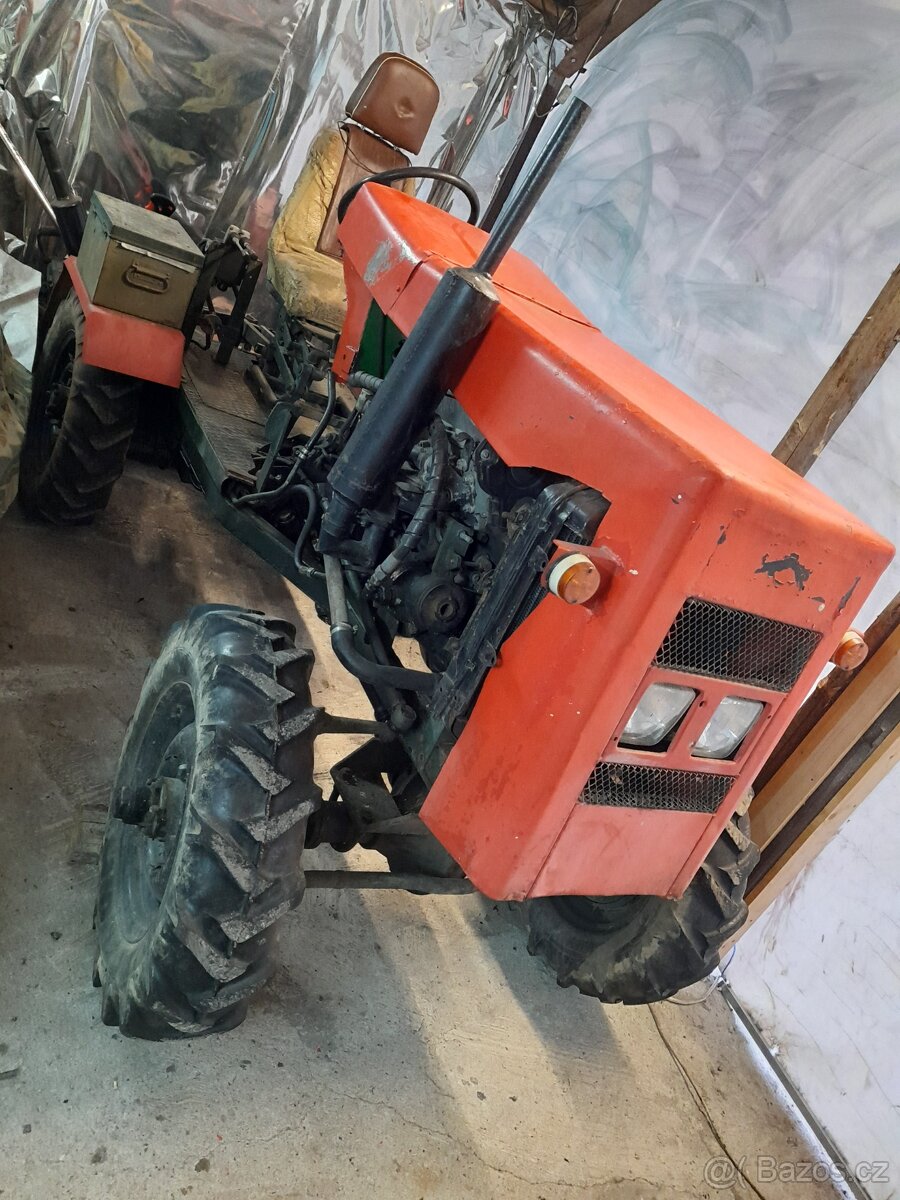 Malotraktor 4x4