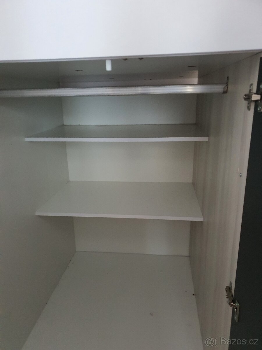 Palanda s úložným prostorem