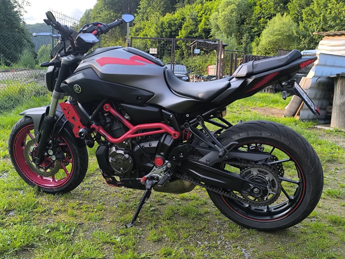 Yamaha Mt07