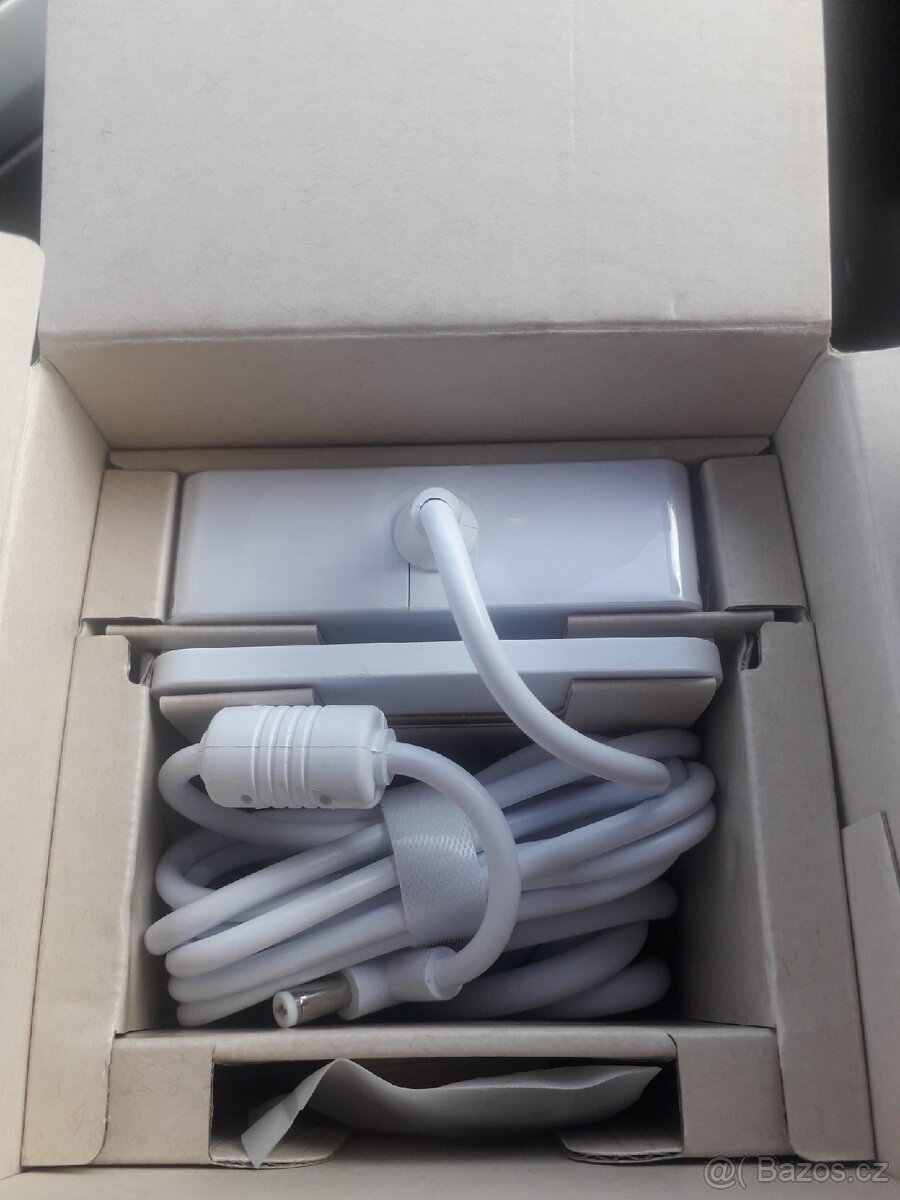 Adapter UACC 210w