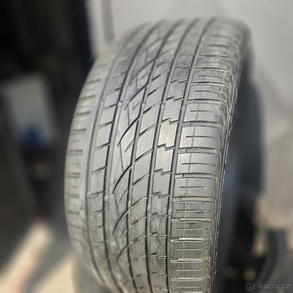 Prodám Continental CrossContact 295/40 R20 – 4 ks