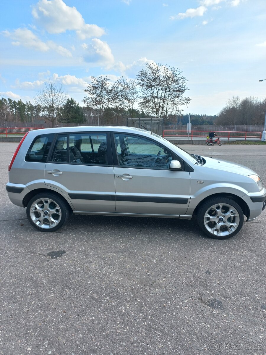 Ford Fusion 1.4 tdci