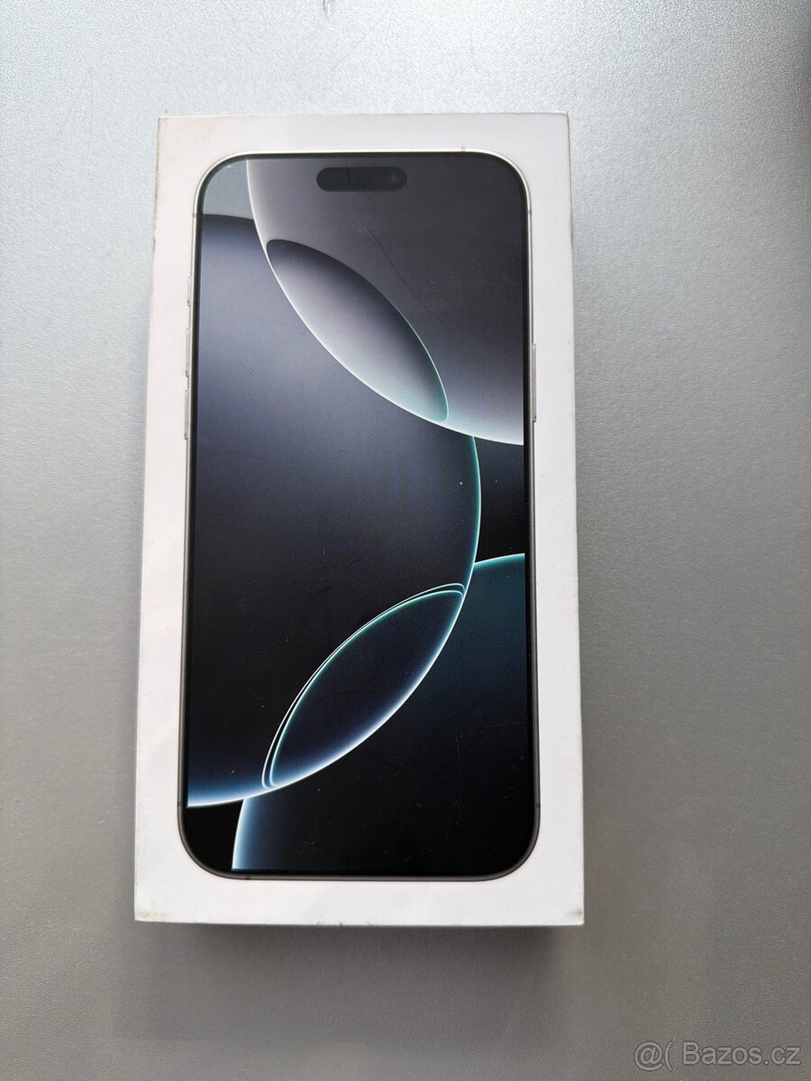 iPhone 16 Pro Max