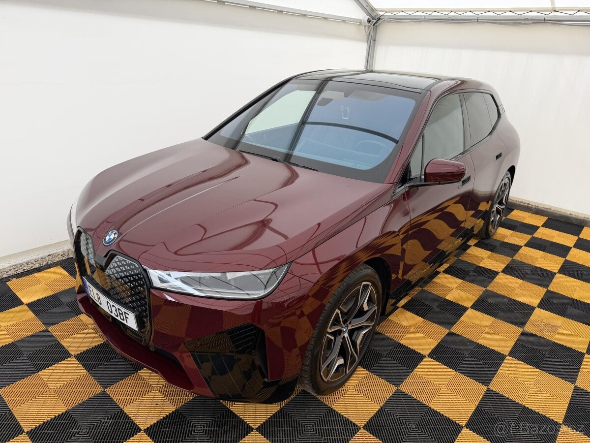 BMW iX, 50 385kw CZ 1-MAJ DPH