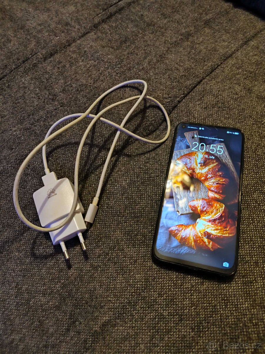 Mobilní telefon Huawei P40 Lite