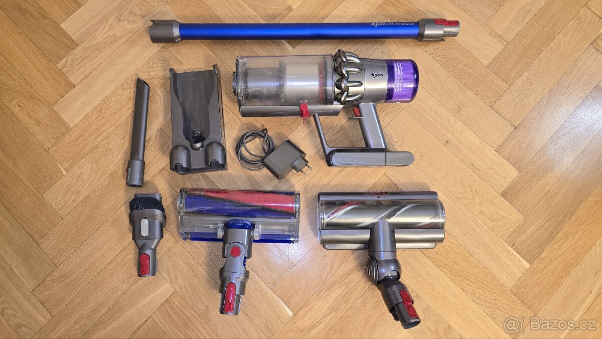 DYSON V11 Absolute