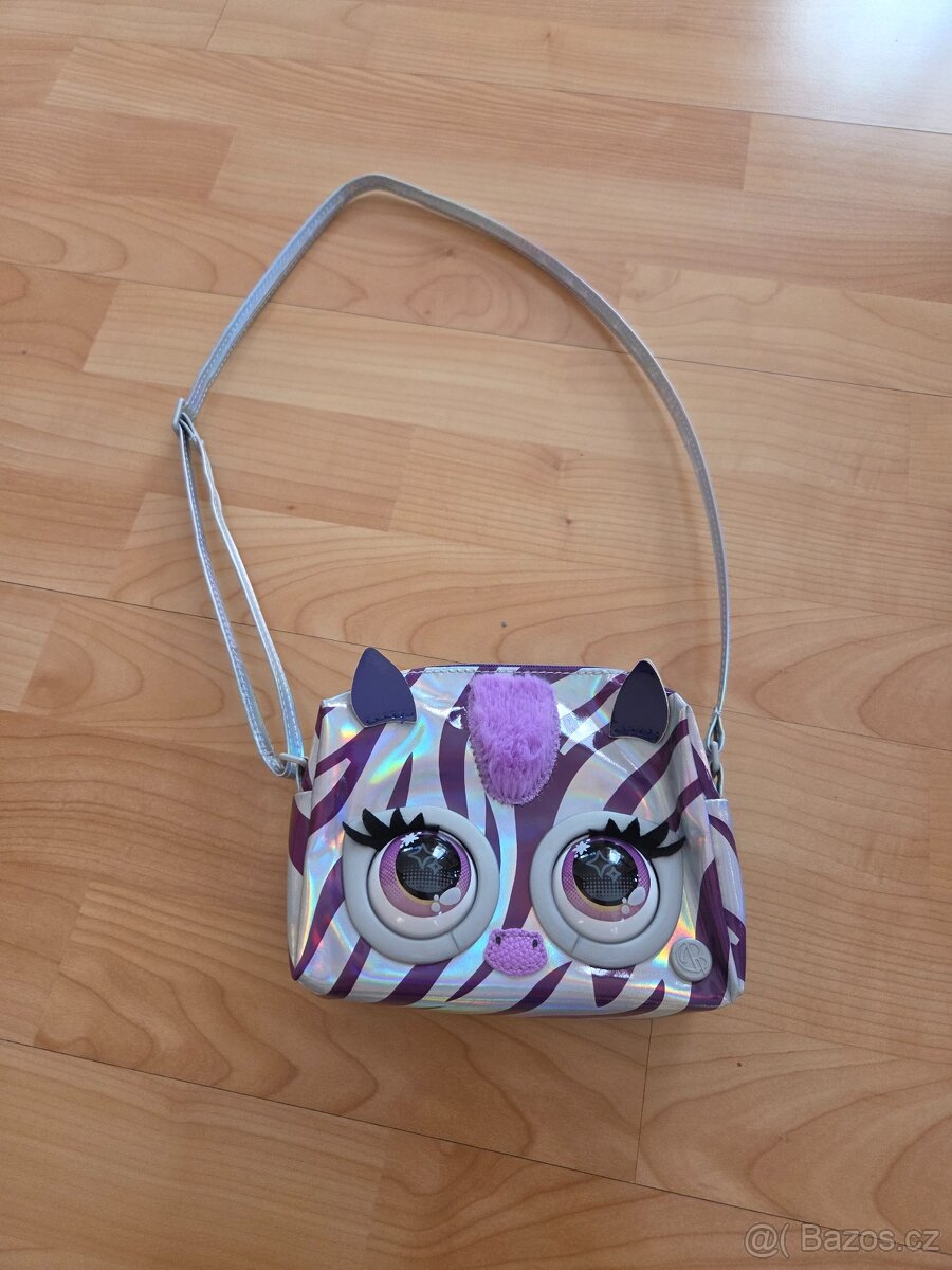 Holčičí mrkací kabelka - zebra