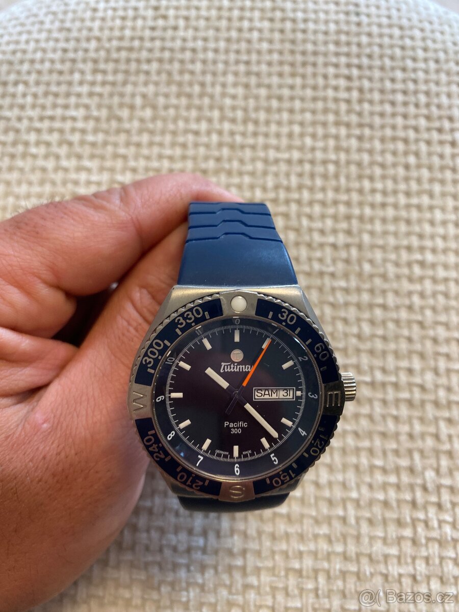 Tutima Pacific 300 Automatic – potápěčské hodinky 300 m