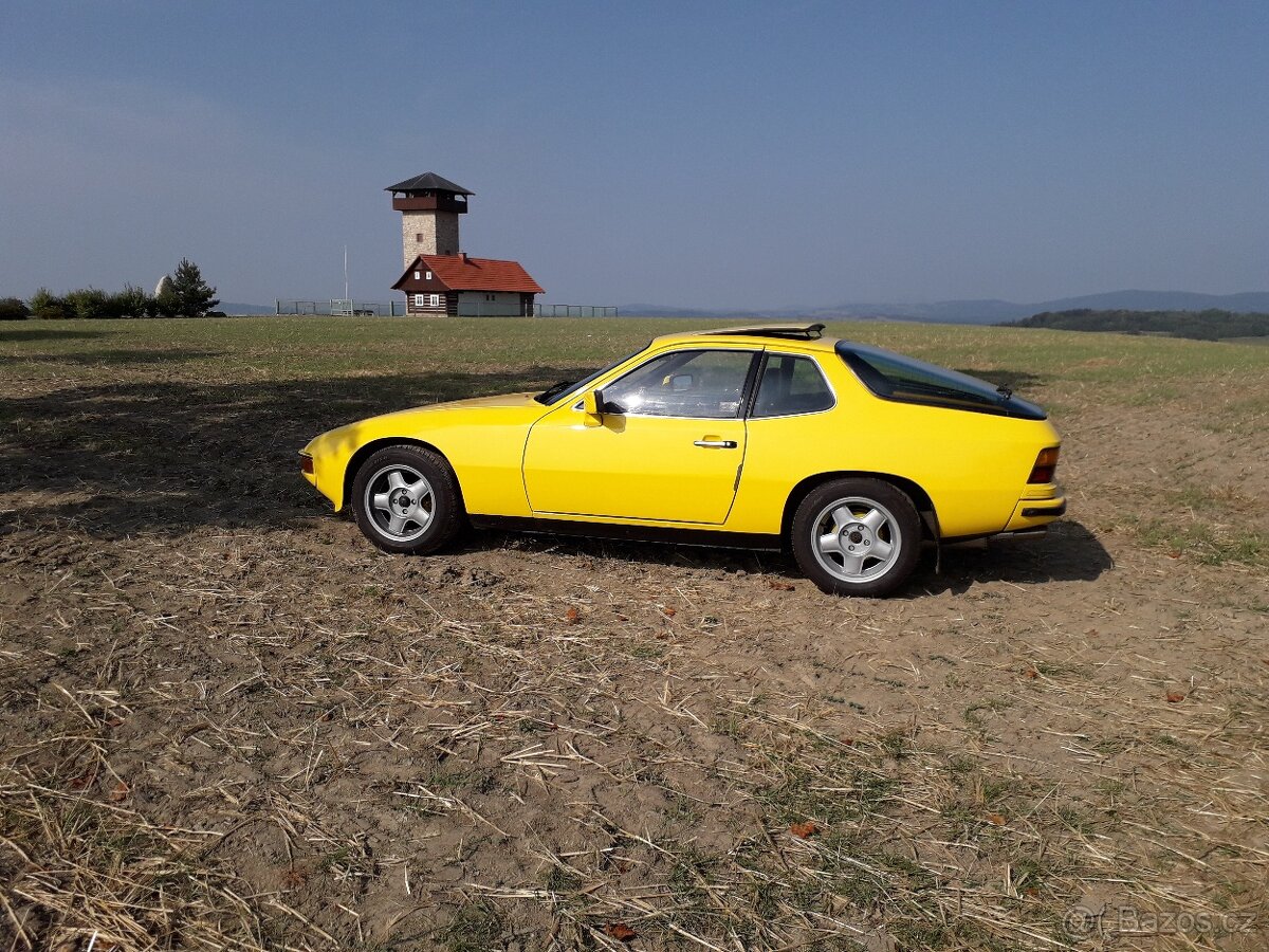 Porsche 924 Targa