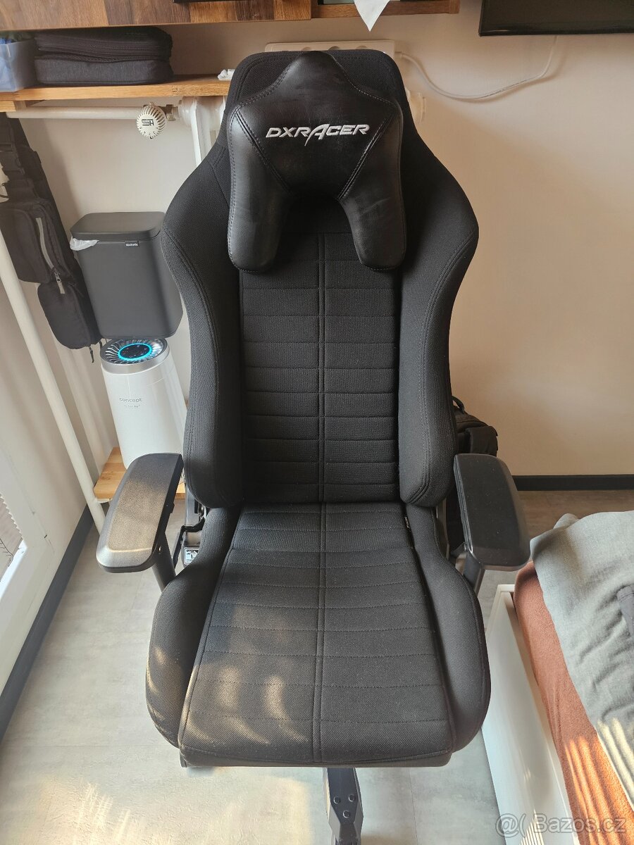 Židle DXRACER OH/IS132/N Látková