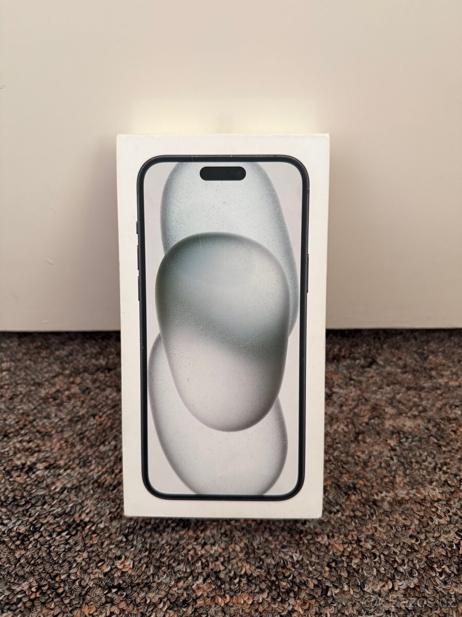 Apple iPhone 15 Plus 128gb Black. 89% kondice baterie.