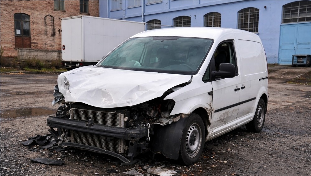 Automobil VOLKSWAGEN CADDY