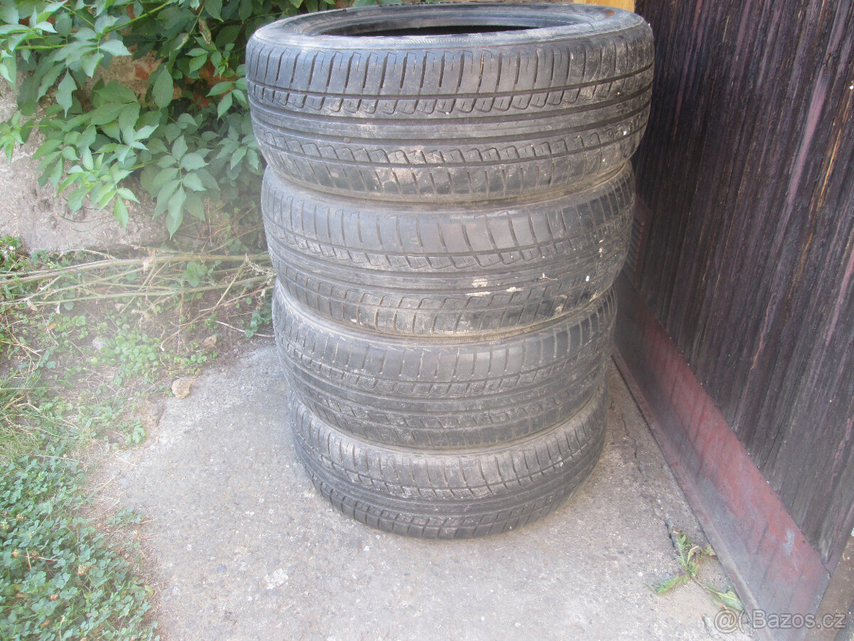 215/60 R17 letní pneu