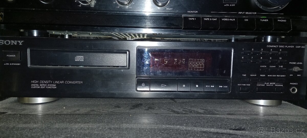 Sony sestava