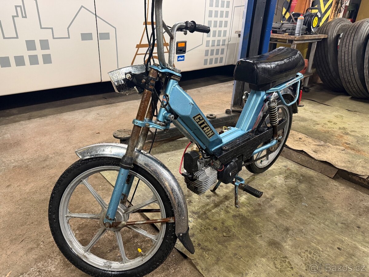 Italský moped gifan výměna
