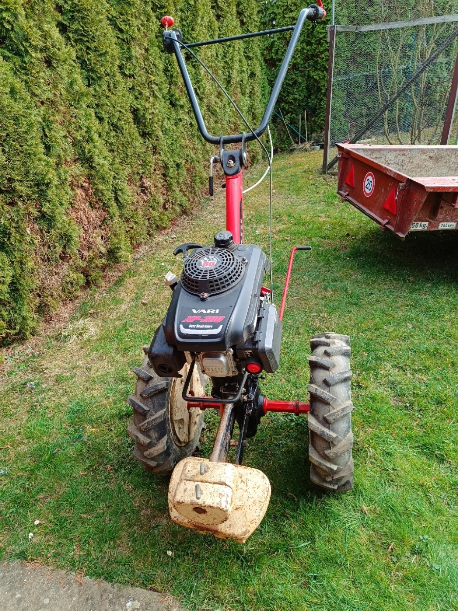 VARI XP‑200 + DSK‑317 + Tajfun 45 + příslušenství – komplet