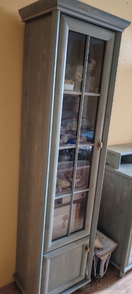 Prodej obývákové sestavy-velmi pěkná