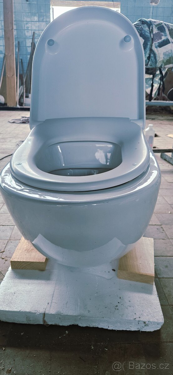 Villeroy & Boch WC, s CeramicPlus