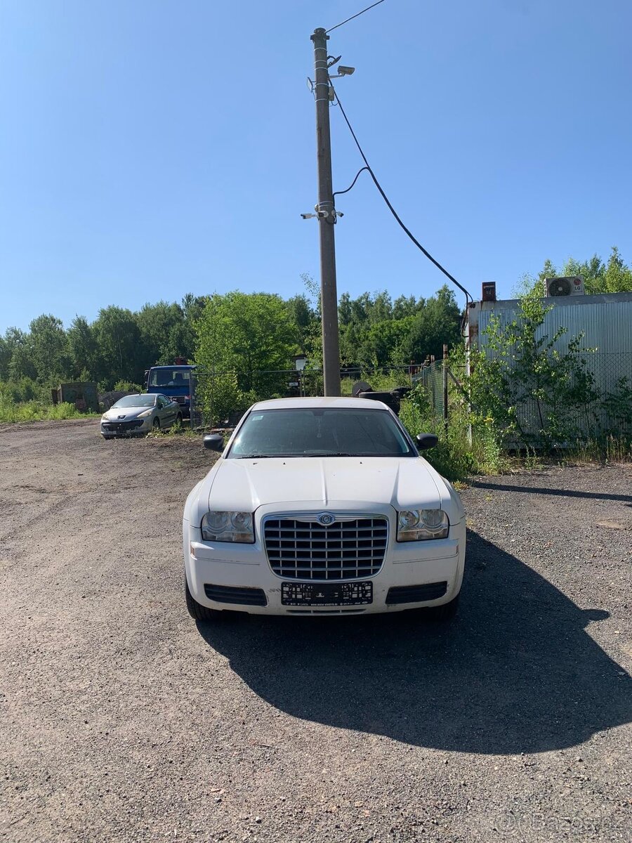 Chrysler 300 C 2.7
