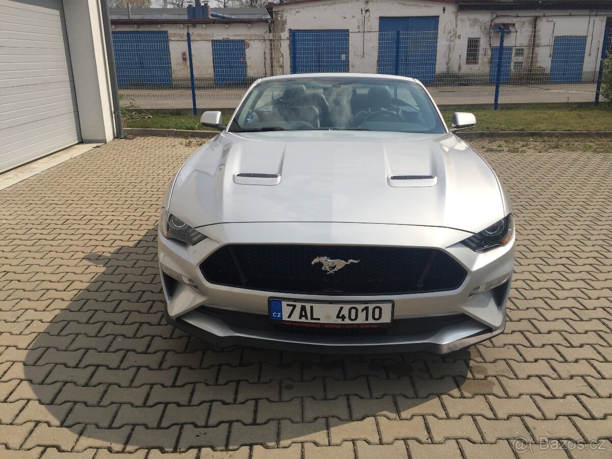 Ford MUSTANG kabriolet - 331 kW