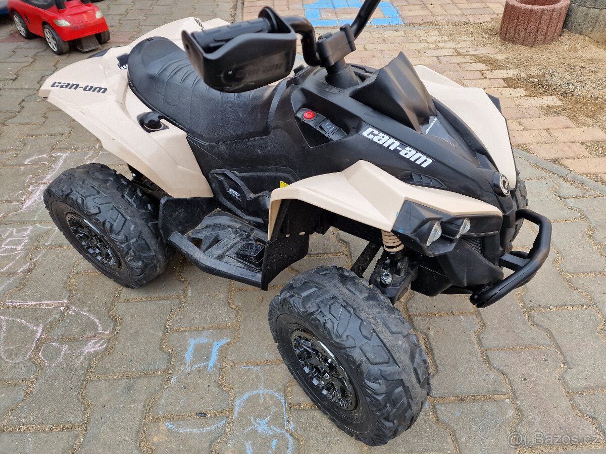 Dětská elektrická ctyrkolka a motorka
