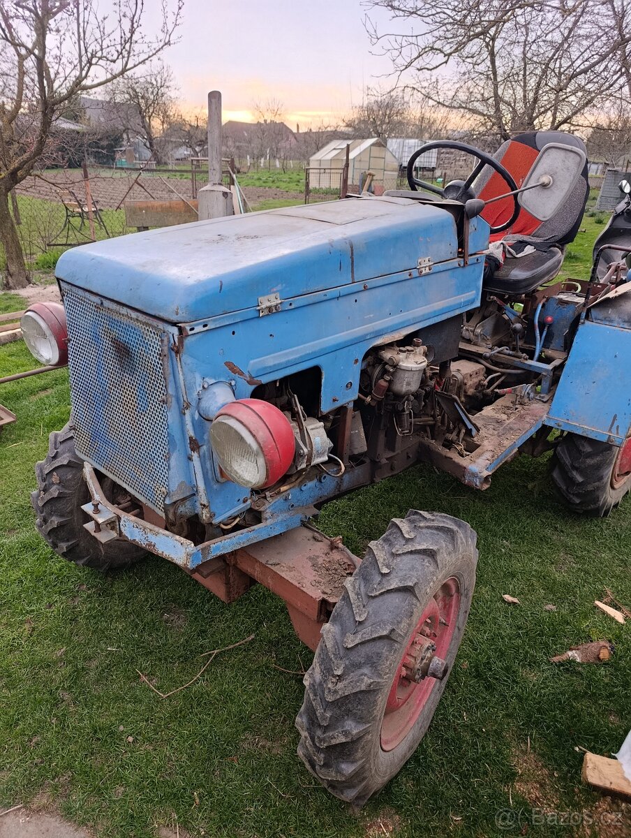Traktor domácí výroby
